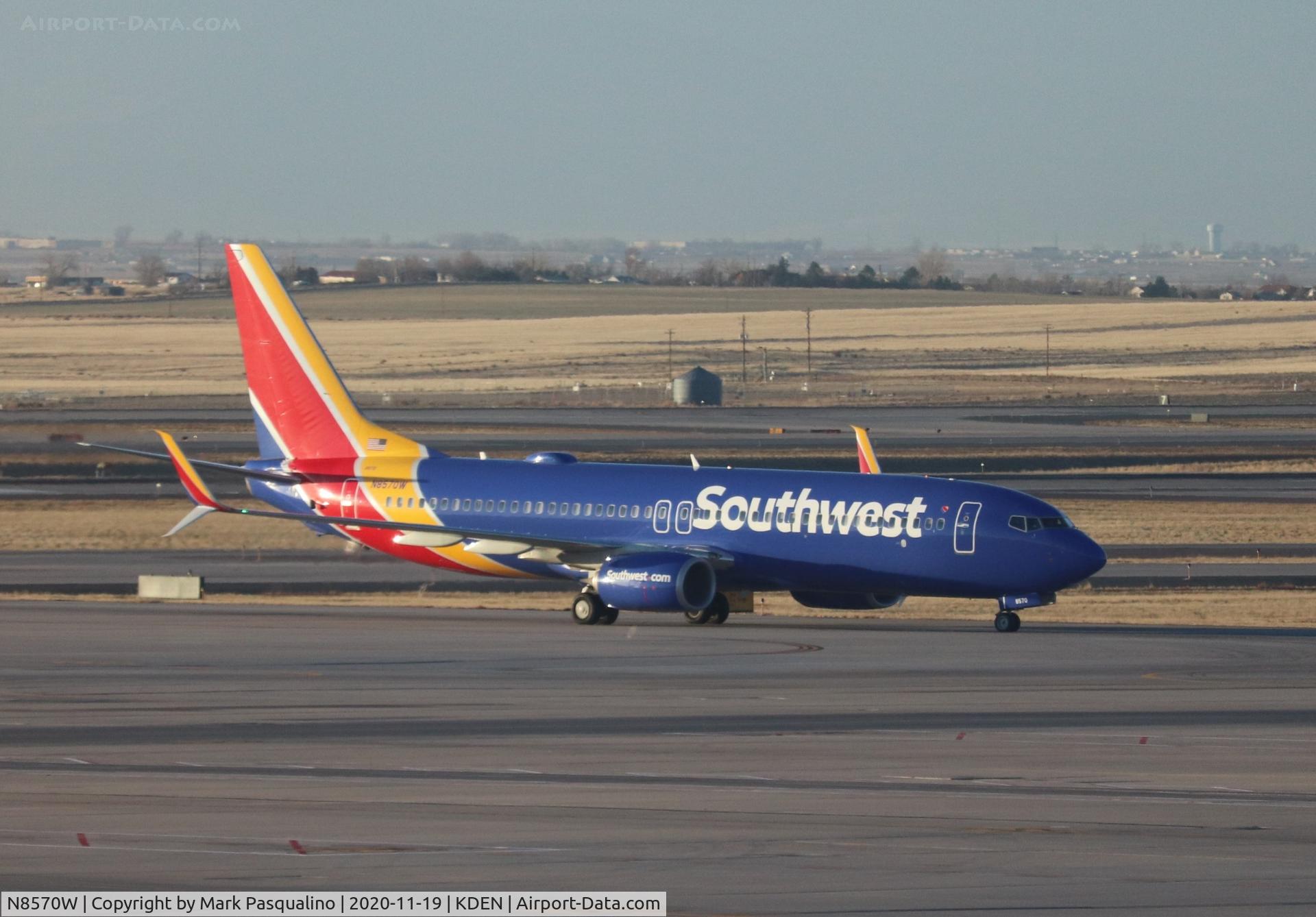 N8570W, 2018 Boeing 737-8H4 C/N 36952, Boeing 737-8H4