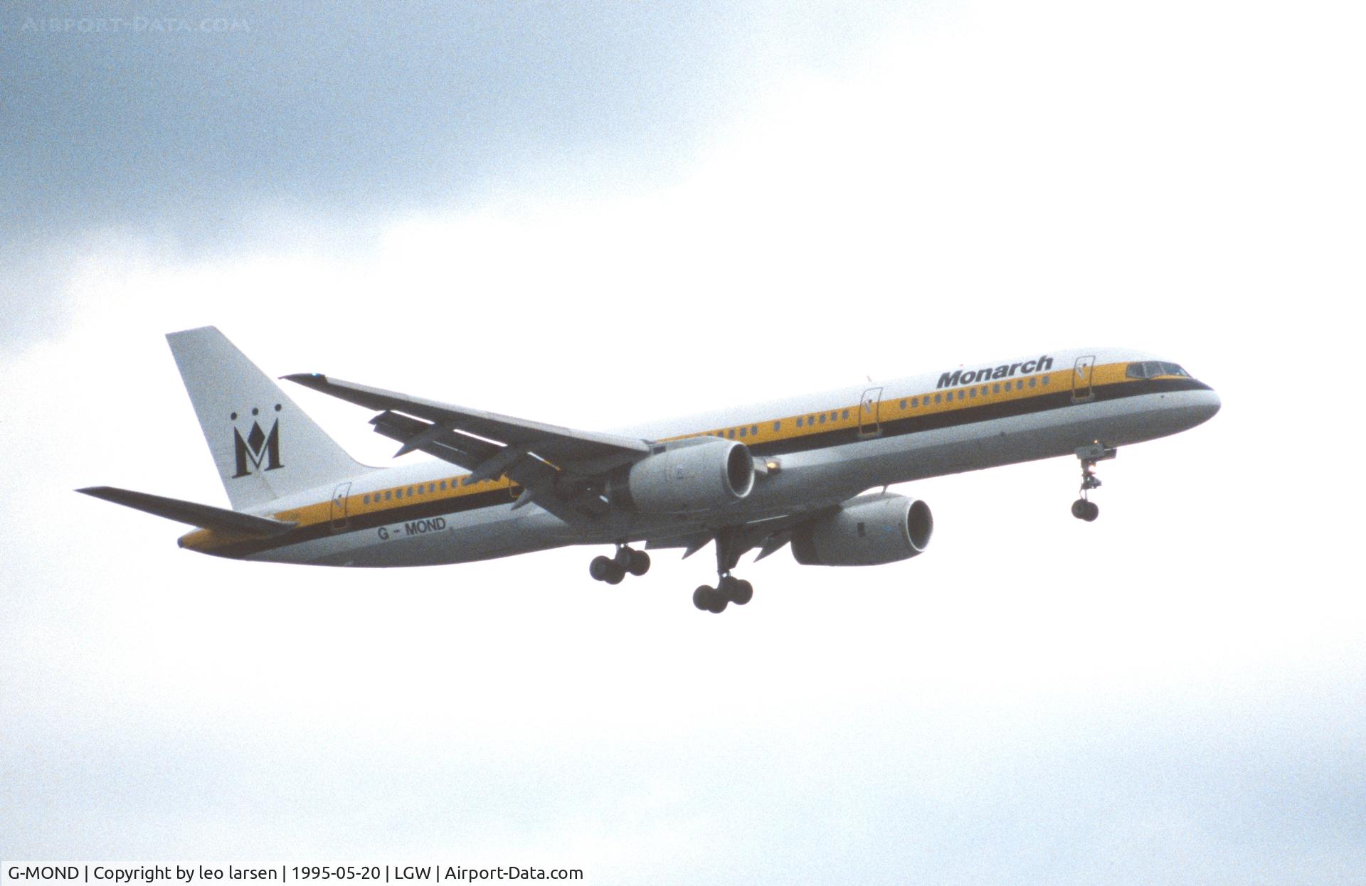 G-MOND, 1983 Boeing 757-2T7 C/N 22960, London Gatwick 20.5.1995 L/D R-26L