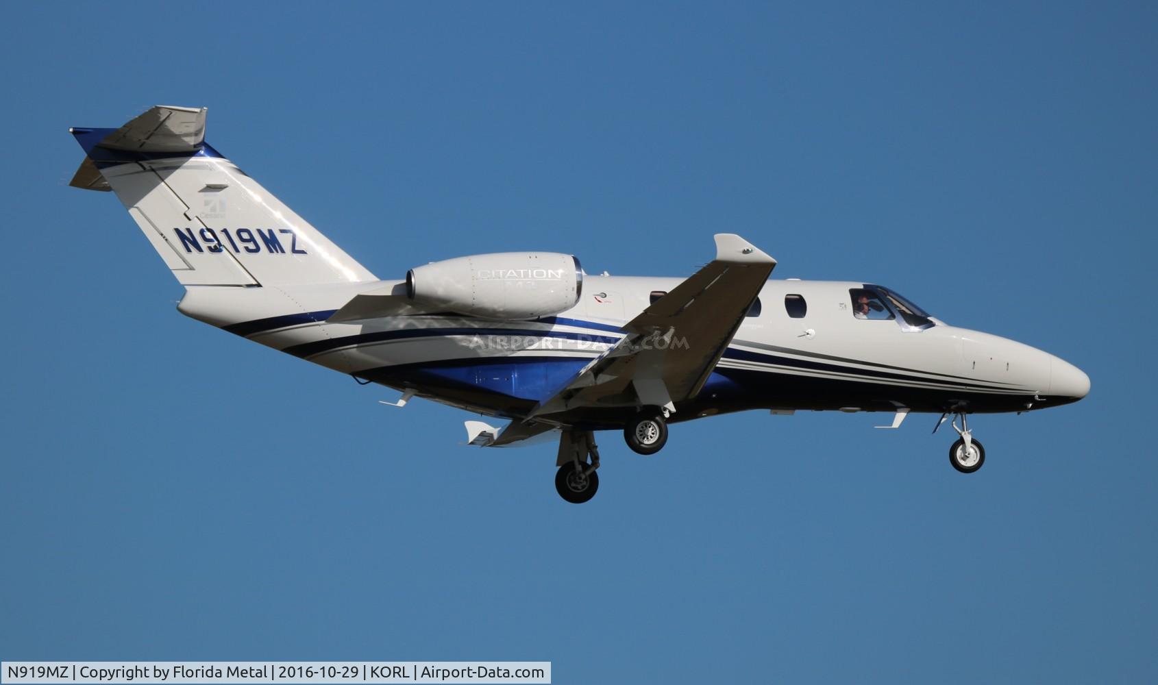 N919MZ, 2016 Cessna 525 Citation M2 C/N 525-0919, NBAA ORL 2016