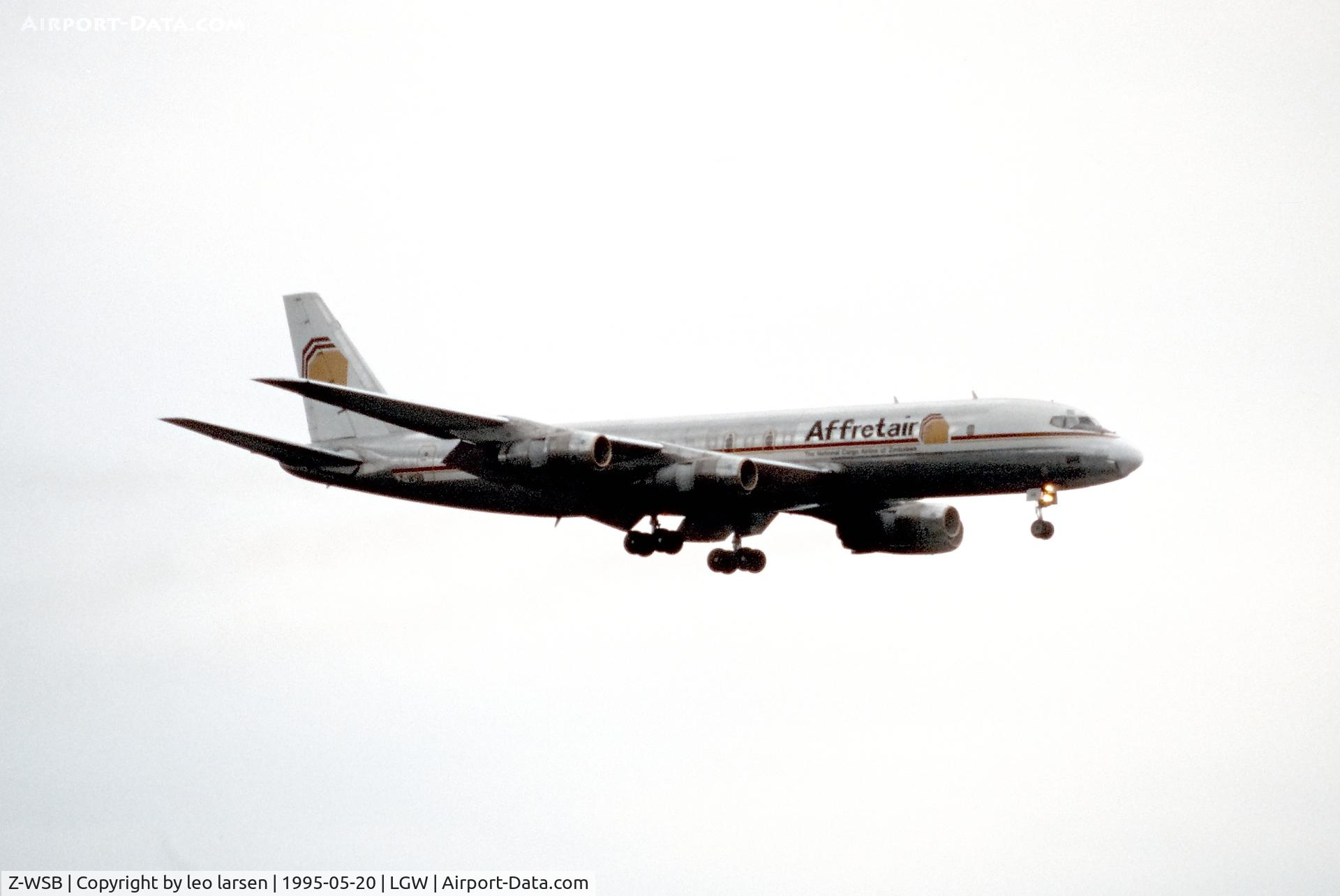 Z-WSB, 1965 Douglas DC-8-55JT C/N 45805, London Gatwick 20.5.1995 L/D R-26L