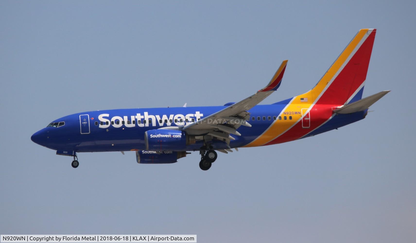 N920WN, 2008 Boeing 737-7H4 C/N 32460, LAX spotting 2018