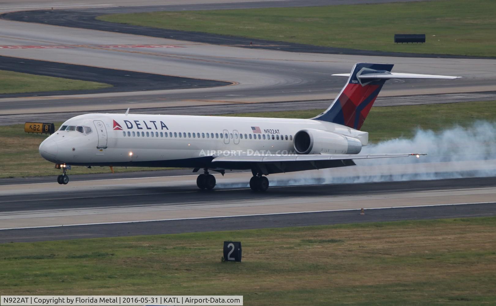N922AT, 2005 Boeing 717-200 C/N 55050, ATL spotting 2016