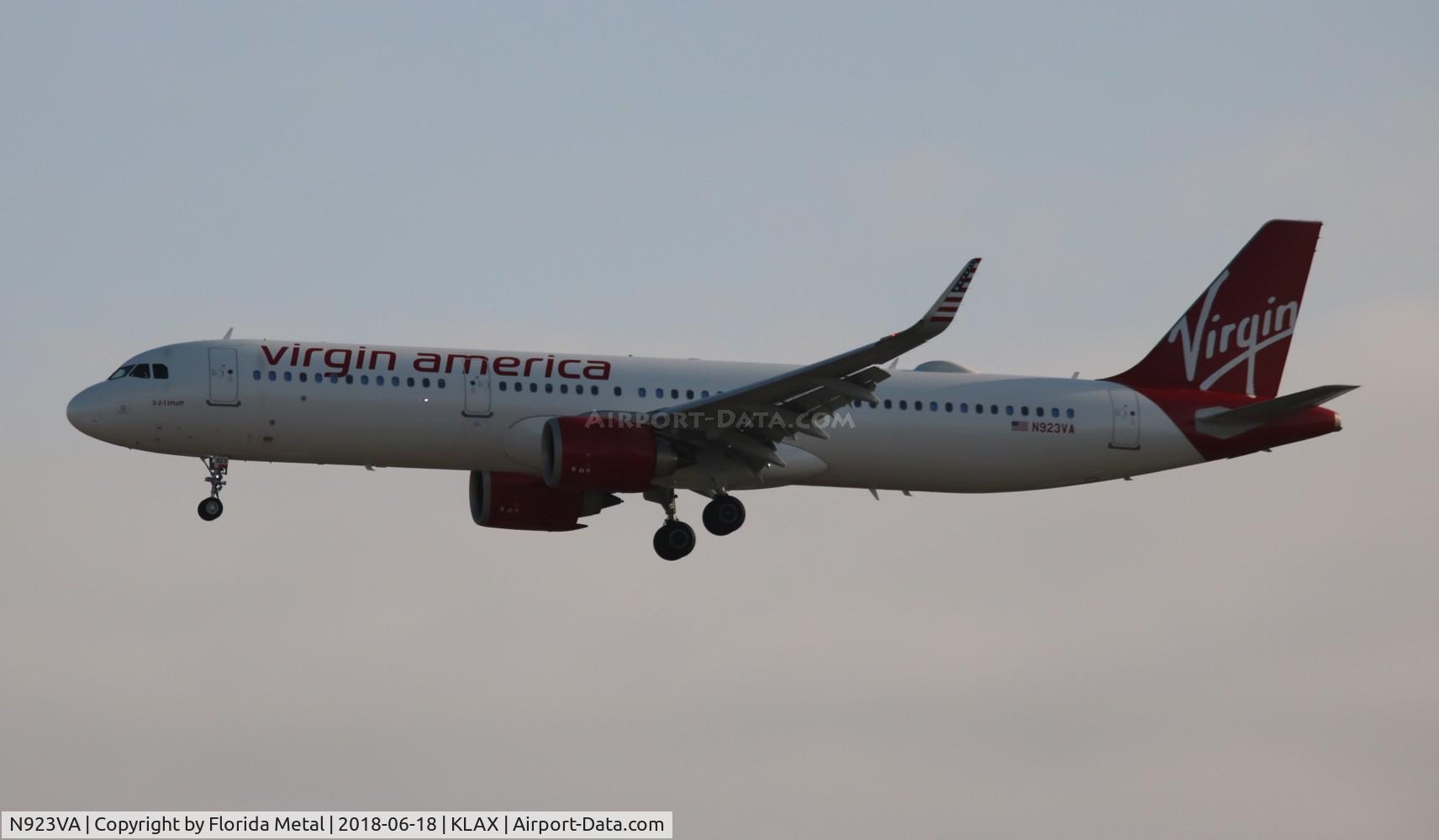 N923VA, 2017 Airbus A321-253NEO C/N 7861, LAX spotting 2018