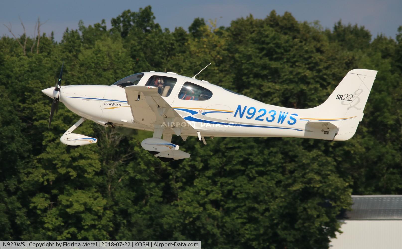 N923WS, 2004 Cirrus SR22 C/N 1052, EAA OSH 2018