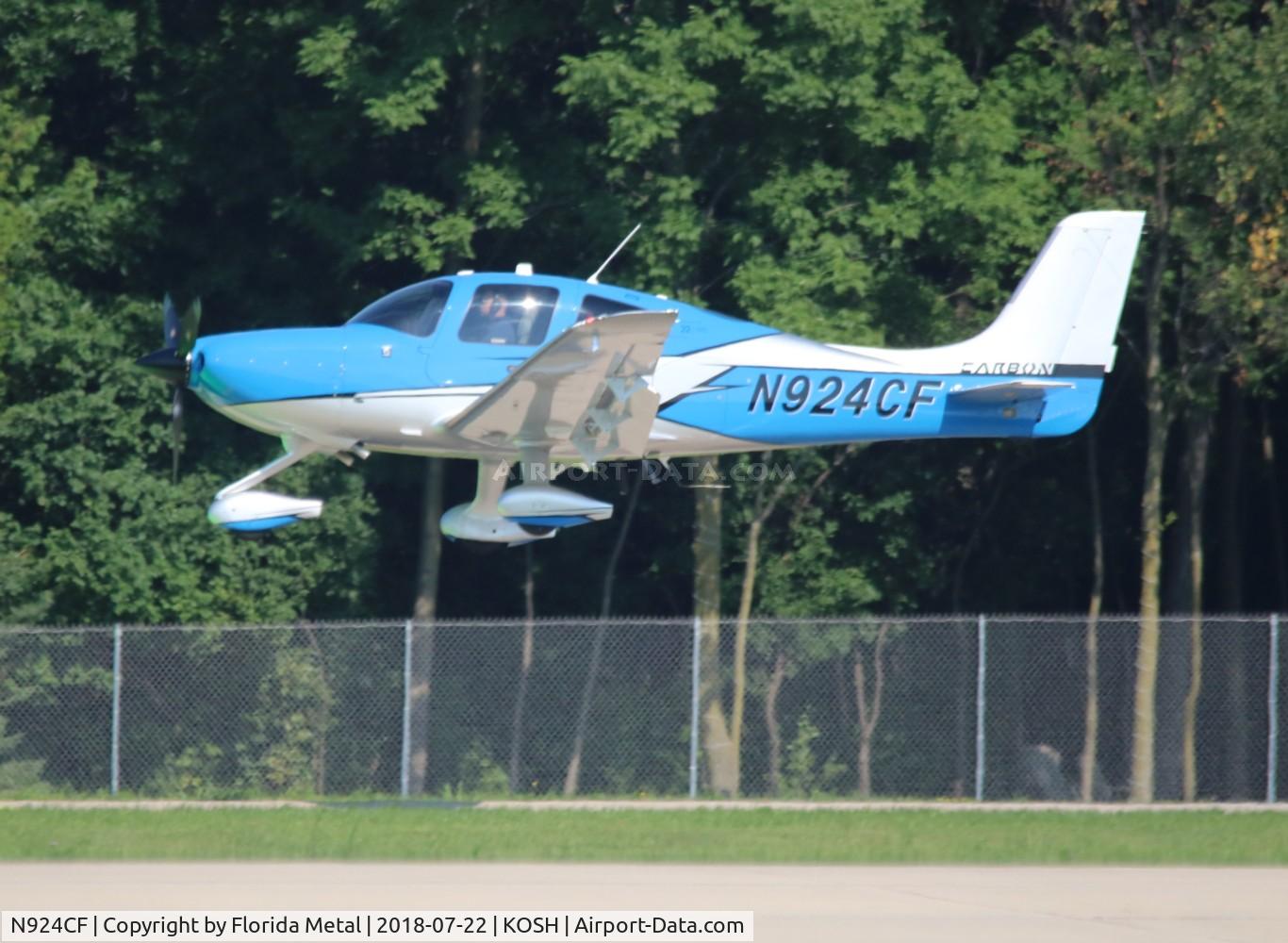 N924CF, 2018 Cirrus SR22 C/N 4639, EAA OSH 2018