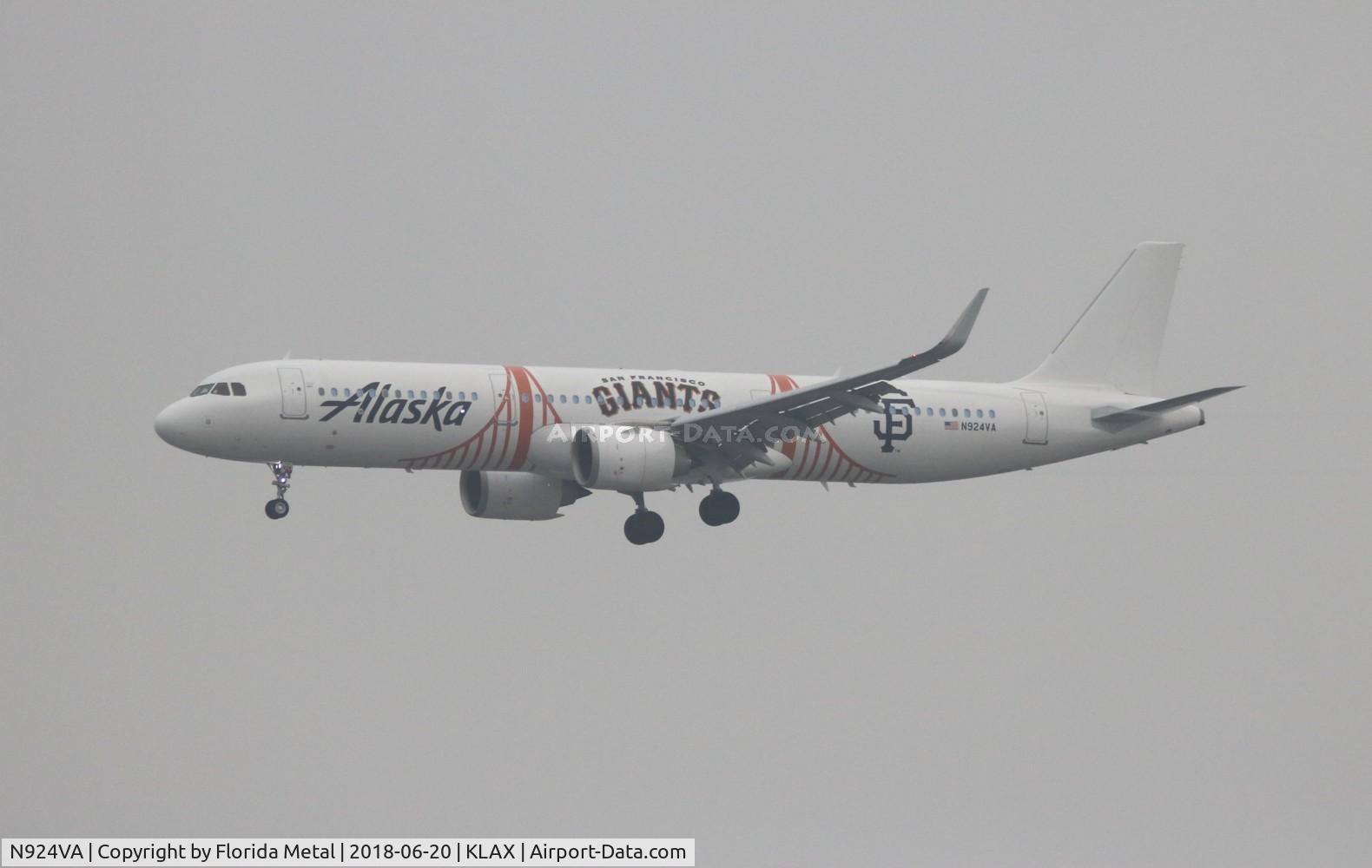 N924VA, 2018 Airbus A321-253N C/N 7942, LAX spotting 2018