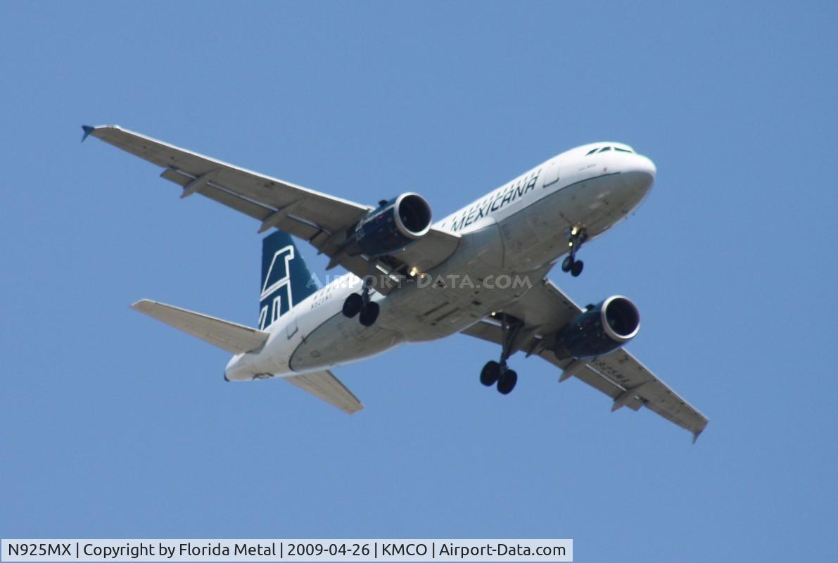 N925MX, 2003 Airbus A319-112 C/N 1925, MCO spotting 2009