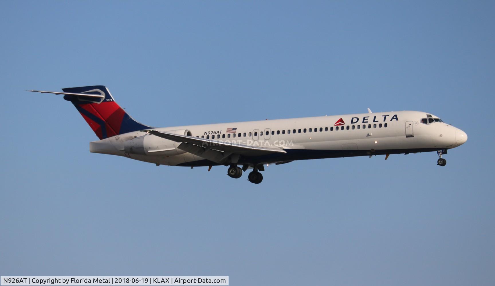 N926AT, 2000 Boeing 717-200 C/N 55078, LAX spotting 2018