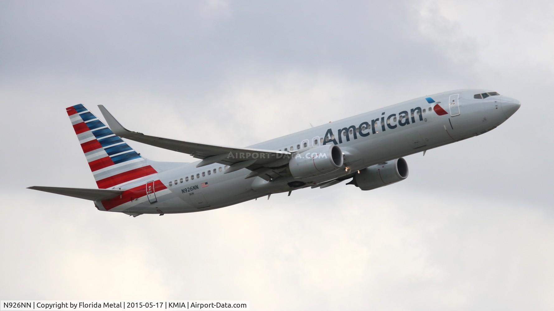 N926NN, 2013 Boeing 737-823 C/N 33321, MIA spotting 2015
