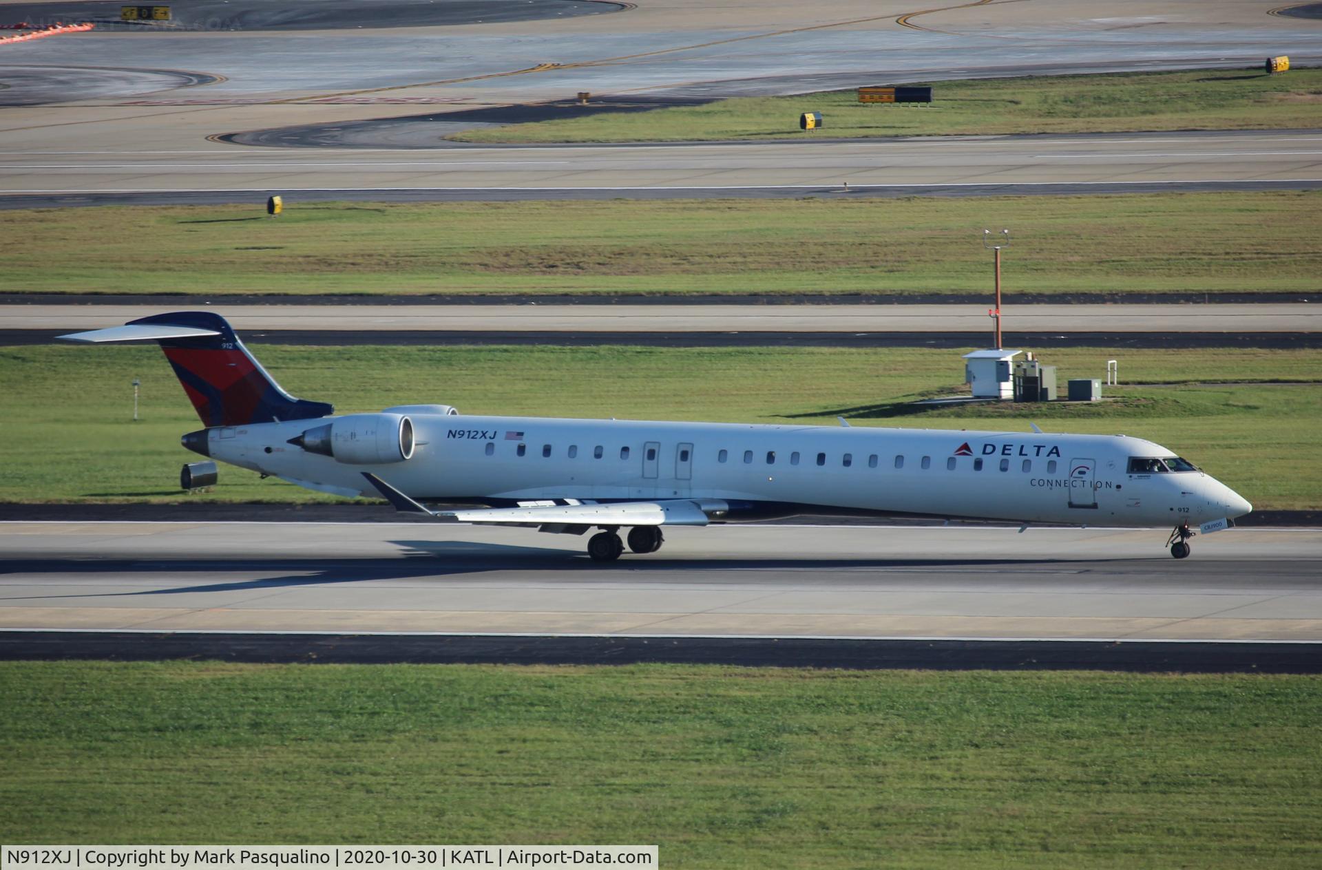 N912XJ, 2007 Bombardier CRJ-900ER (CL-600-2D24) C/N 15144, CL-600-2D24