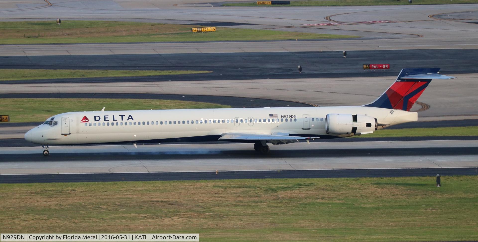 N929DN, 1996 McDonnell Douglas MD-90-30 C/N 53459, ATL spotting 2016