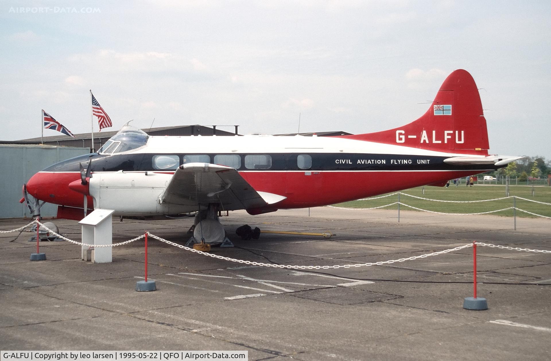 G-ALFU, 1949 De Havilland DH-104 Dove 6 C/N 04234, Duxford 22.5.1995