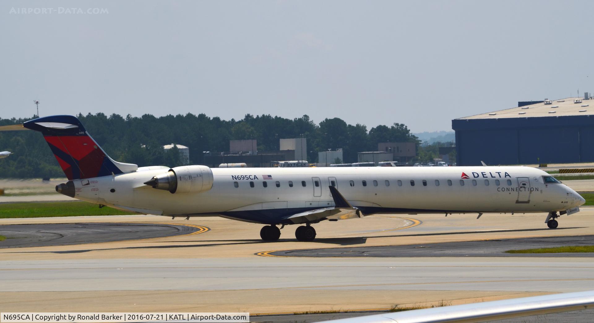 N695CA, 2006 Bombardier CRJ-900ER (CL-600-2D24) C/N 15097, Taxi Atlanta