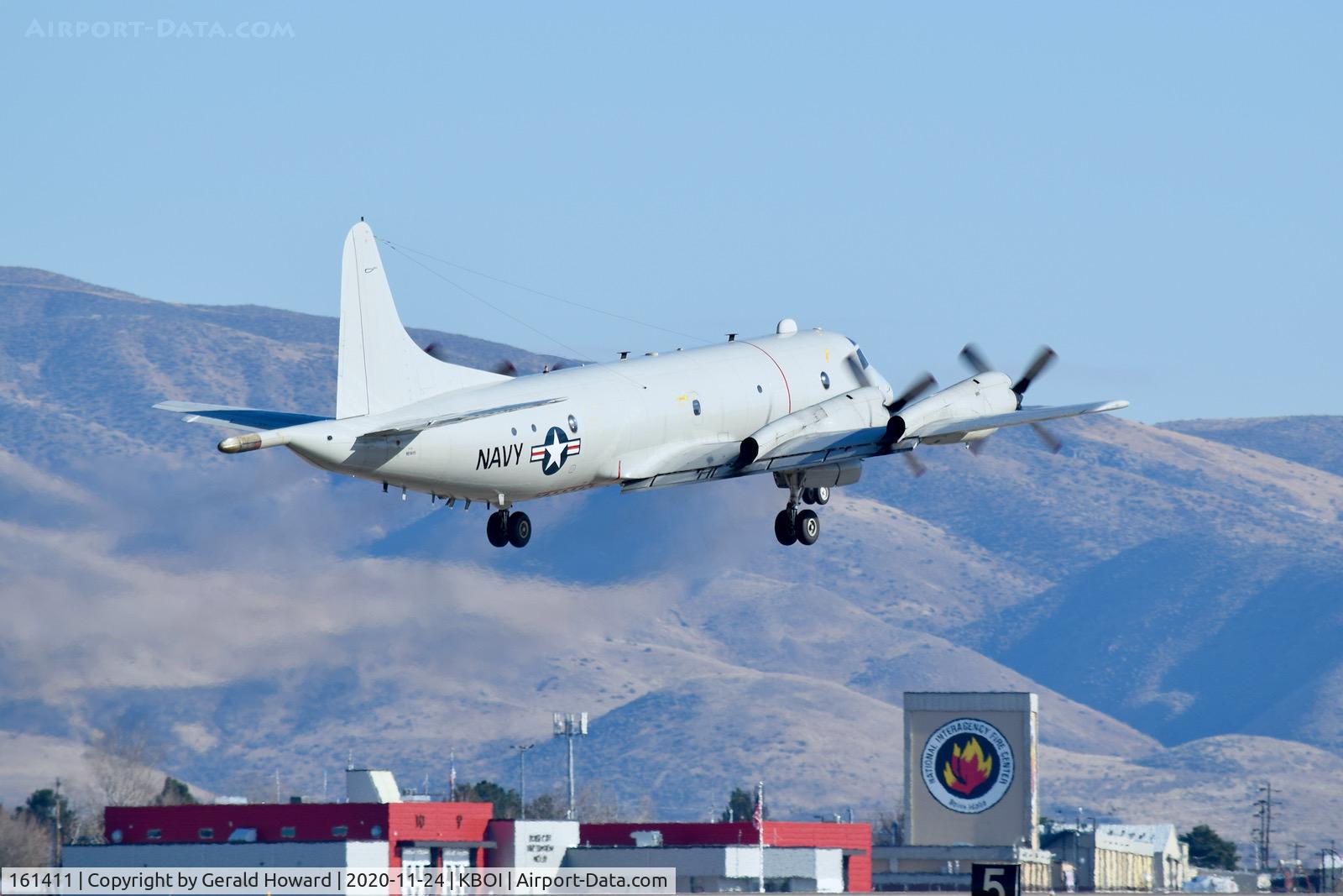 161411, 1982 Lockheed P-3C BMUP+ Orion C/N 285A-5749, Touch & go @ BOI.