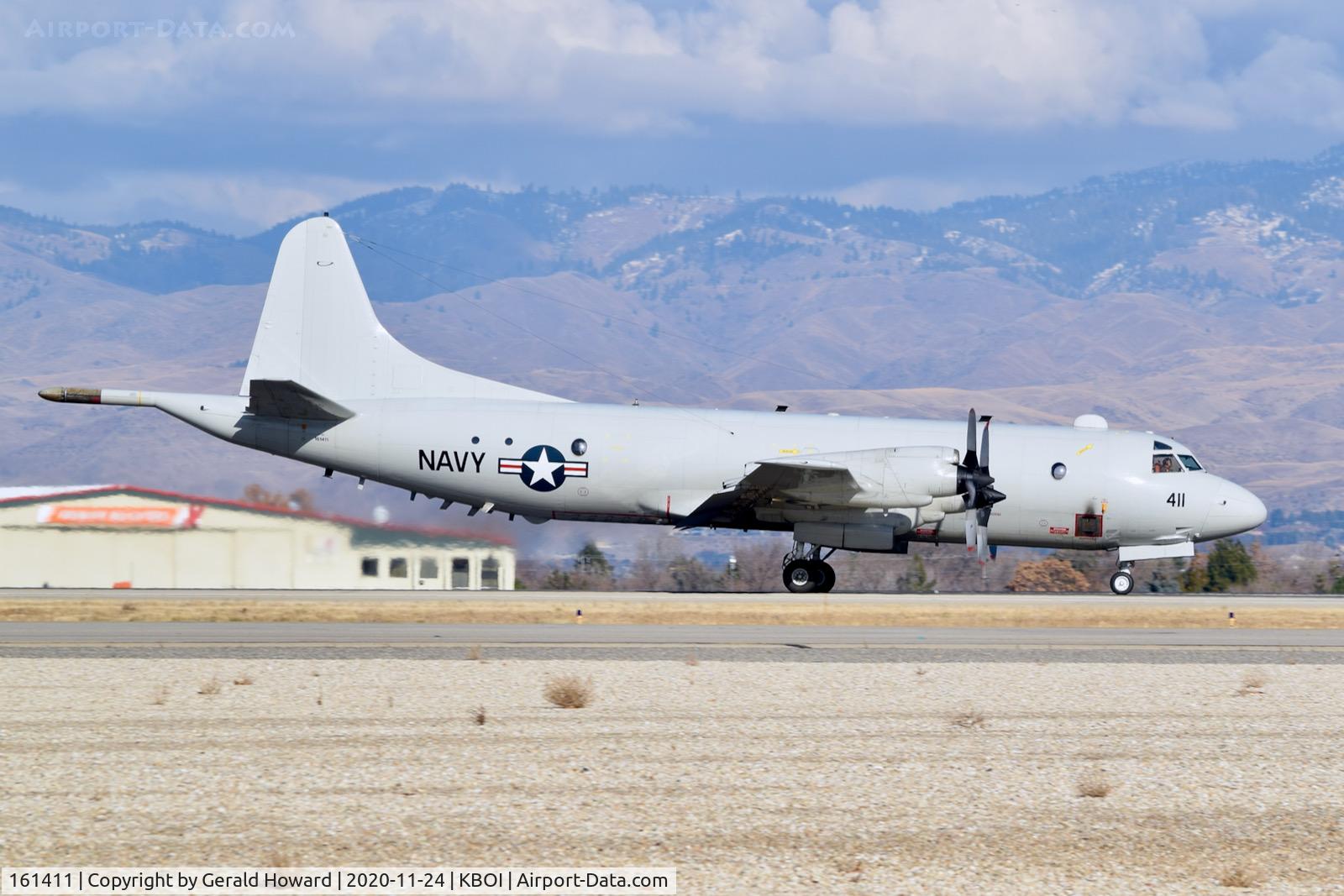 161411, 1982 Lockheed P-3C BMUP+ Orion C/N 285A-5749, Touch & go @ BOI.