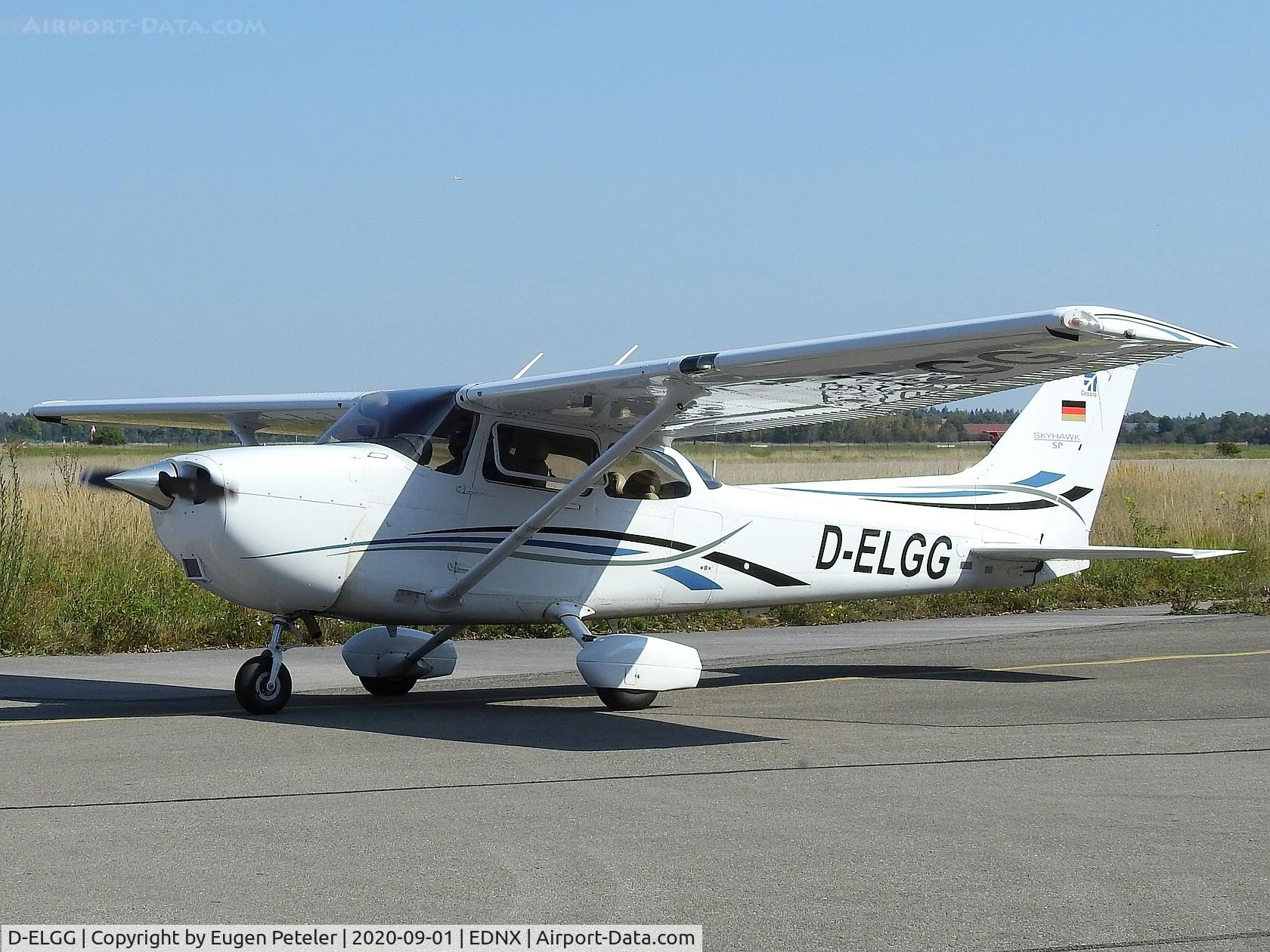 D-ELGG, 2006 Cessna 172SP Skyhawk C/N 172S10218, Taxiing in Schleissheim
