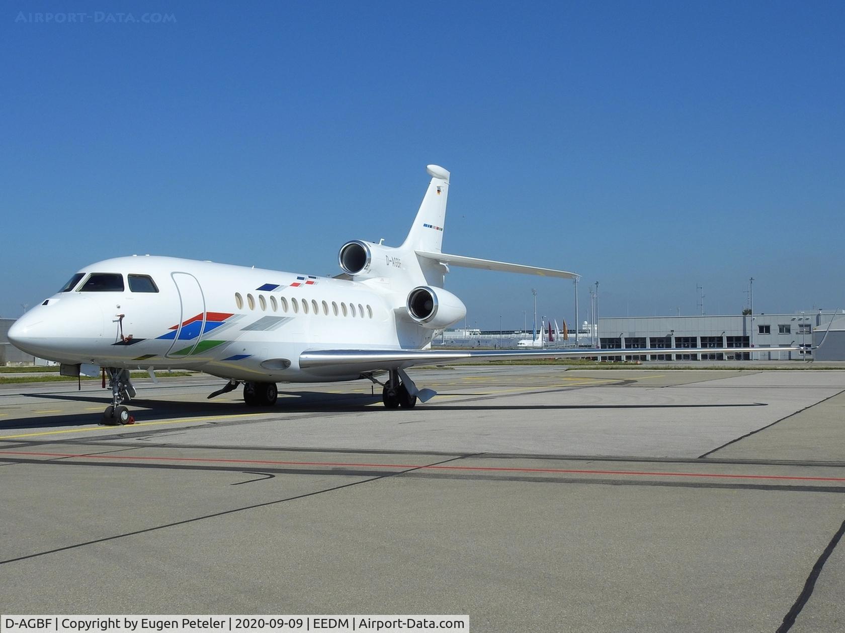 D-AGBF, 2016 Dassault Falcon 7X C/N 269, On the apron
