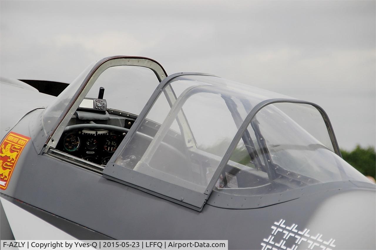 F-AZLY, Yakovlev Yak-3U C/N 172890, Yakovlev Yak-3U, Cockpit close up view, La Ferté-Alais airfield (LFFQ) Airshow 2015