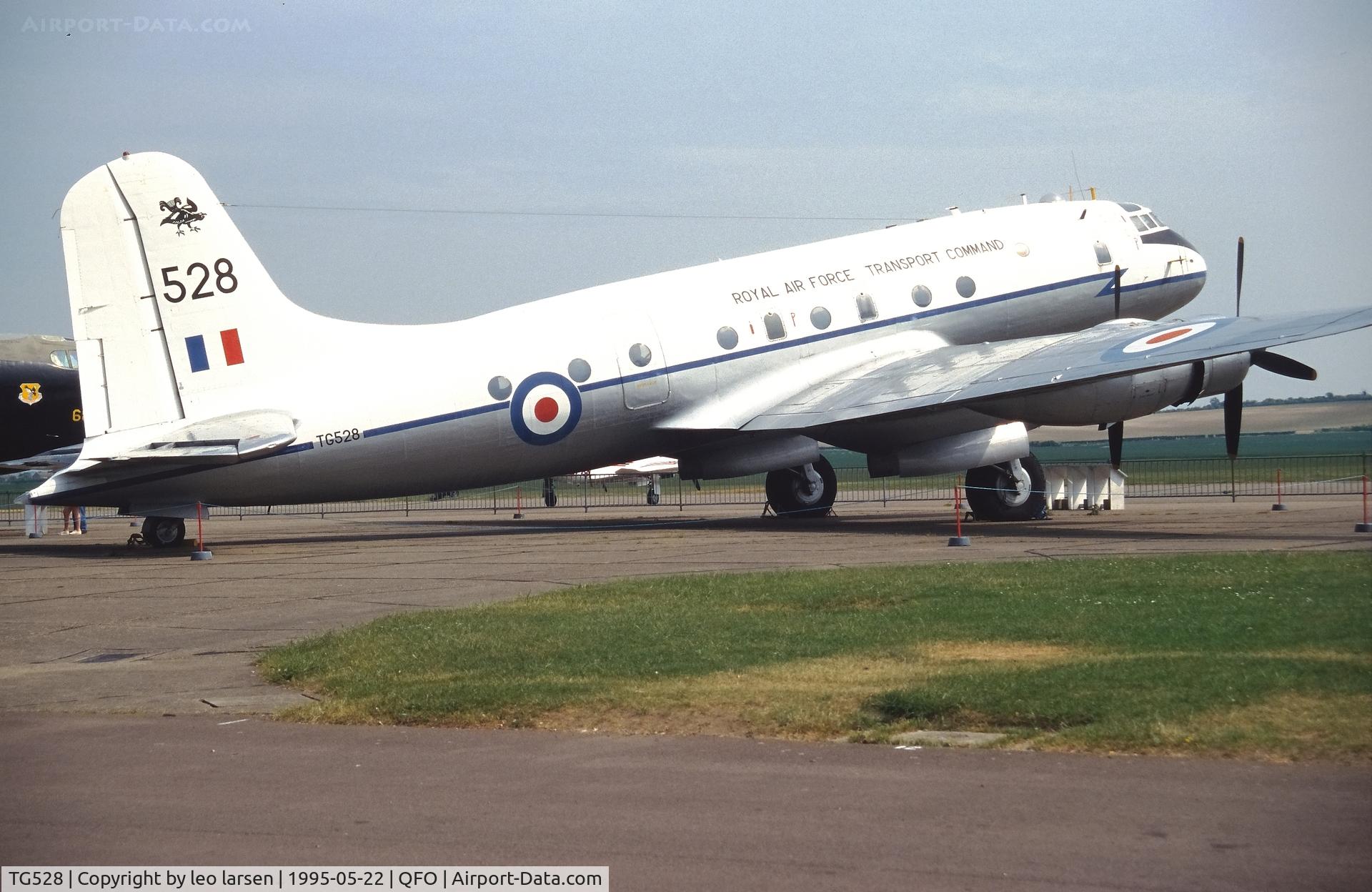 TG528, 1948 Handley Page Hastings C.1A C/N HP67/32, Duxford 22.5.1995
