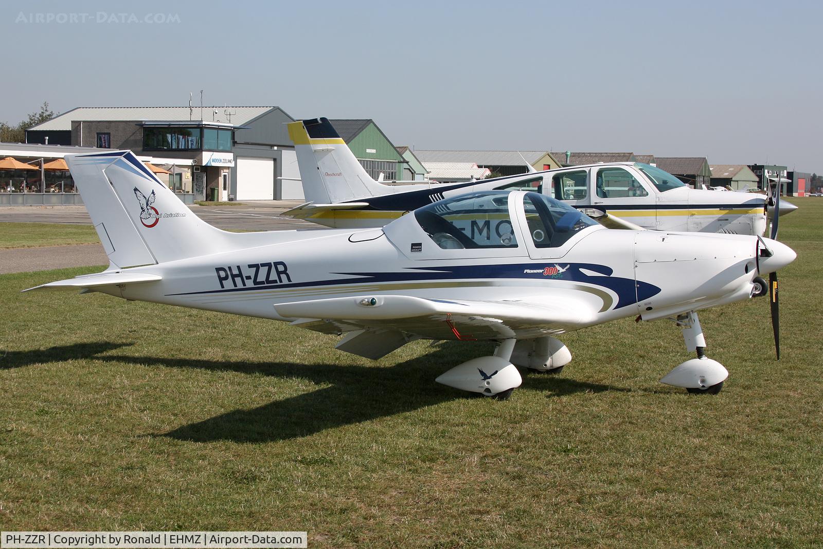 PH-ZZR, Alpi Aviation Pioneer 300 Kite C/N 5016, at ehmz