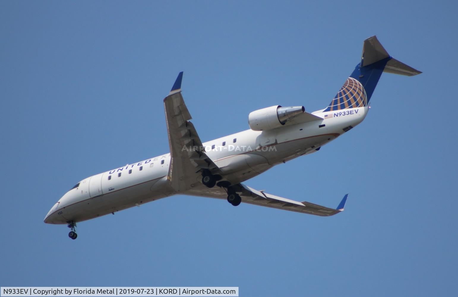 N933EV, 2005 Canadair CRJ-200ER (CL-600-2B19) C/N 8022, ORD spotting 2019