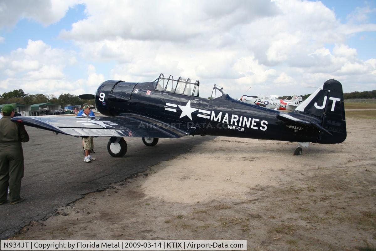 N934JT, 1942 North American SNJ-4 Texan C/N 88-12858, TICO 2009