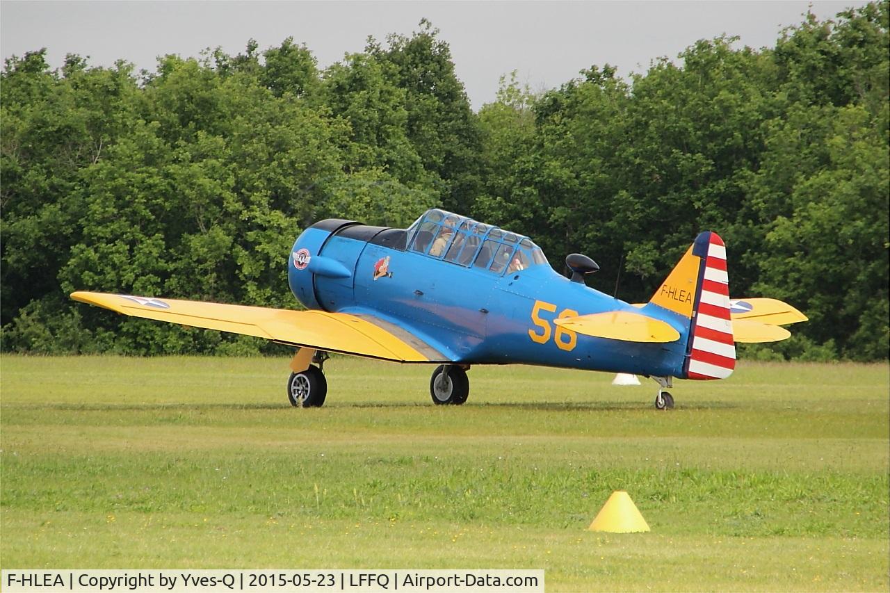 F-HLEA, North American T-6G Texan C/N 168-160, North American T-6G Texan, Taxiing, La Ferté-Alais airfield (LFFQ) Air show 2015