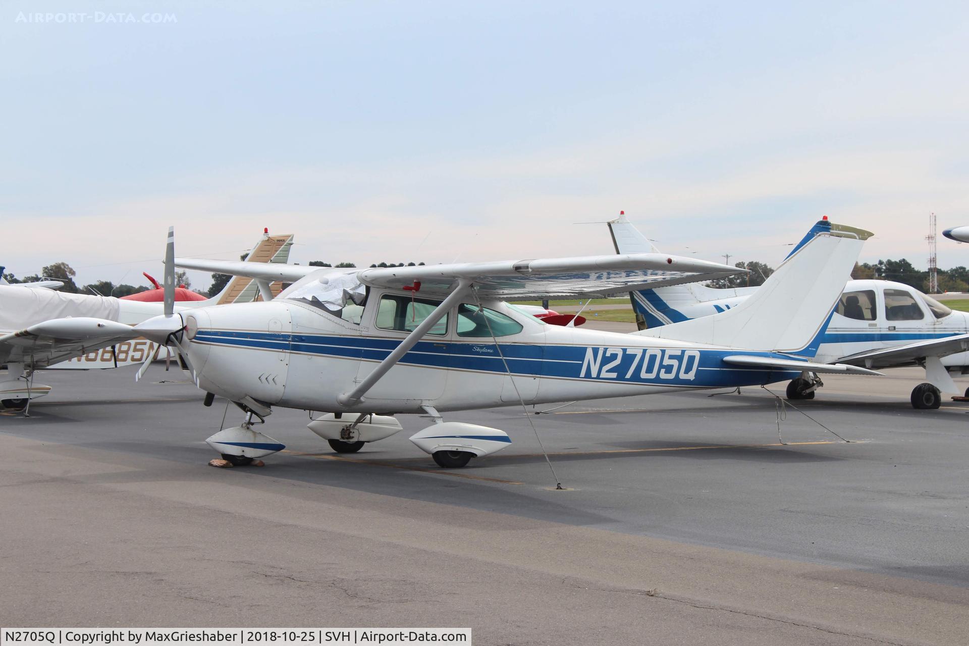 N2705Q, 1967 Cessna 182K Skylane C/N 18257905, N2705Q @ SVH