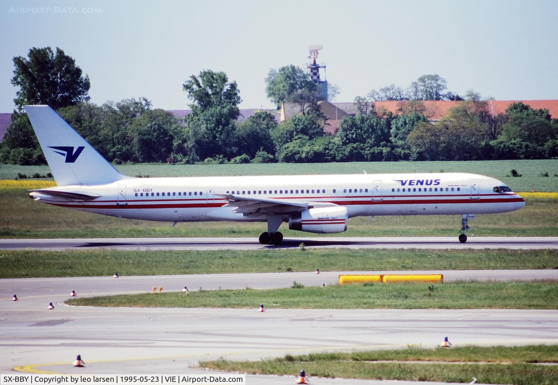 SX-BBY, 1992 Boeing 757-2Y0/F C/N 26151, Vienna 23.5.1995