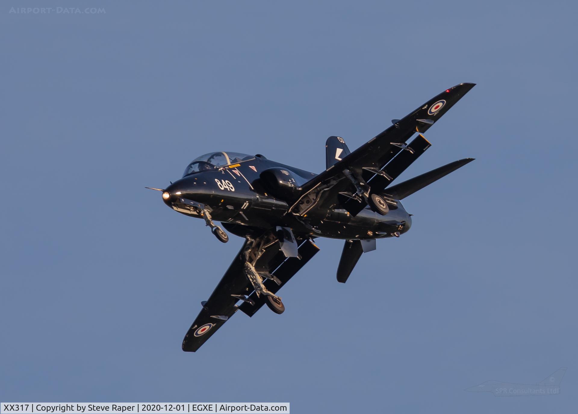 XX317, 1980 Hawker Siddeley Hawk T.1A C/N 159/312142, RN Pirate at Leeming