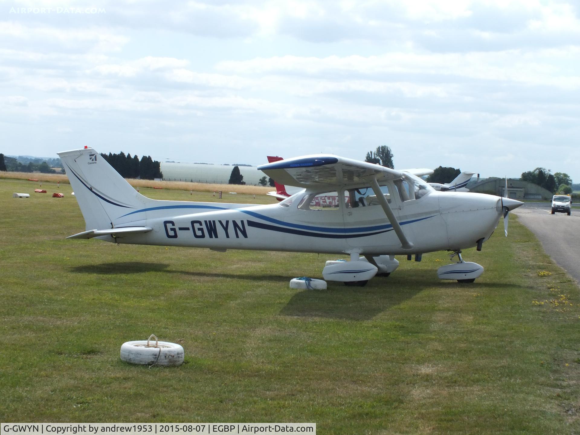 G-GWYN, 1974 Reims F172M Skyhawk Skyhawk C/N 1217, G-GWYN at Cotswold Airport.