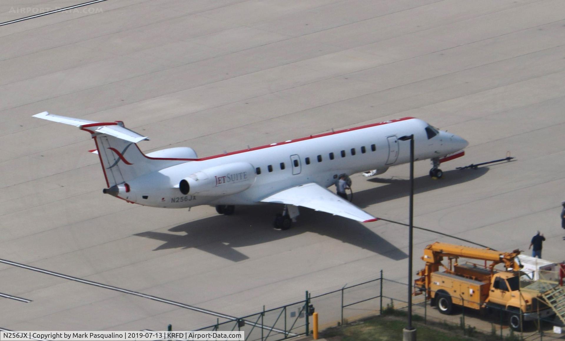 N256JX, 2000 Embraer ERJ-135LR (EMB-135LR) C/N 145211, EMB-135LR