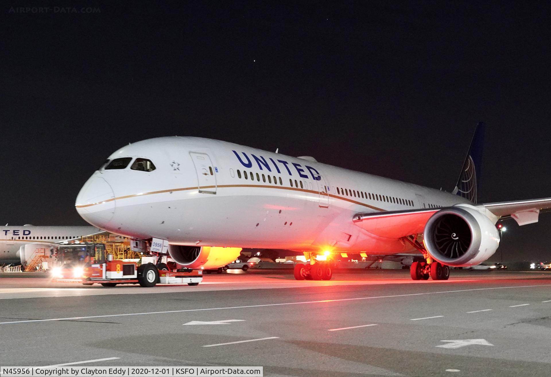 N45956, 2015 Boeing 787-9 Dreamliner C/N 40918, SFO 2020.