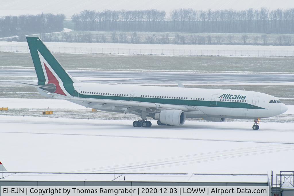 EI-EJN, 2012 Airbus A330-202 C/N 1313, Alitalia Airbus A330-200