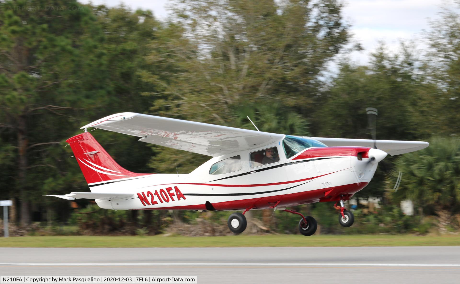 N210FA, Cessna 210M Centurion C/N 21061664, Cessna 210M
