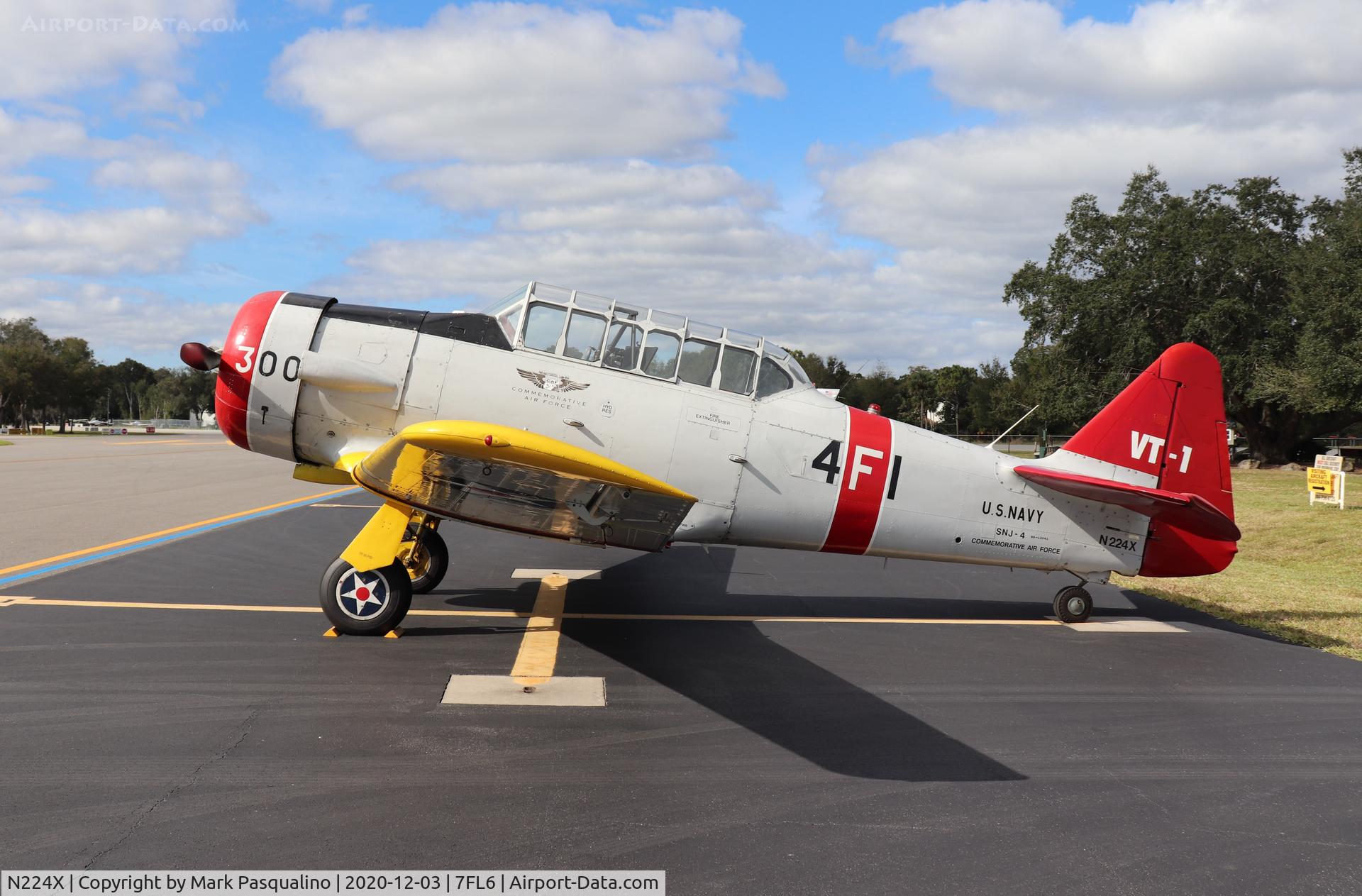 N224X, 1941 North American SNJ-4 Texan C/N 88-13041, North American SNJ-4