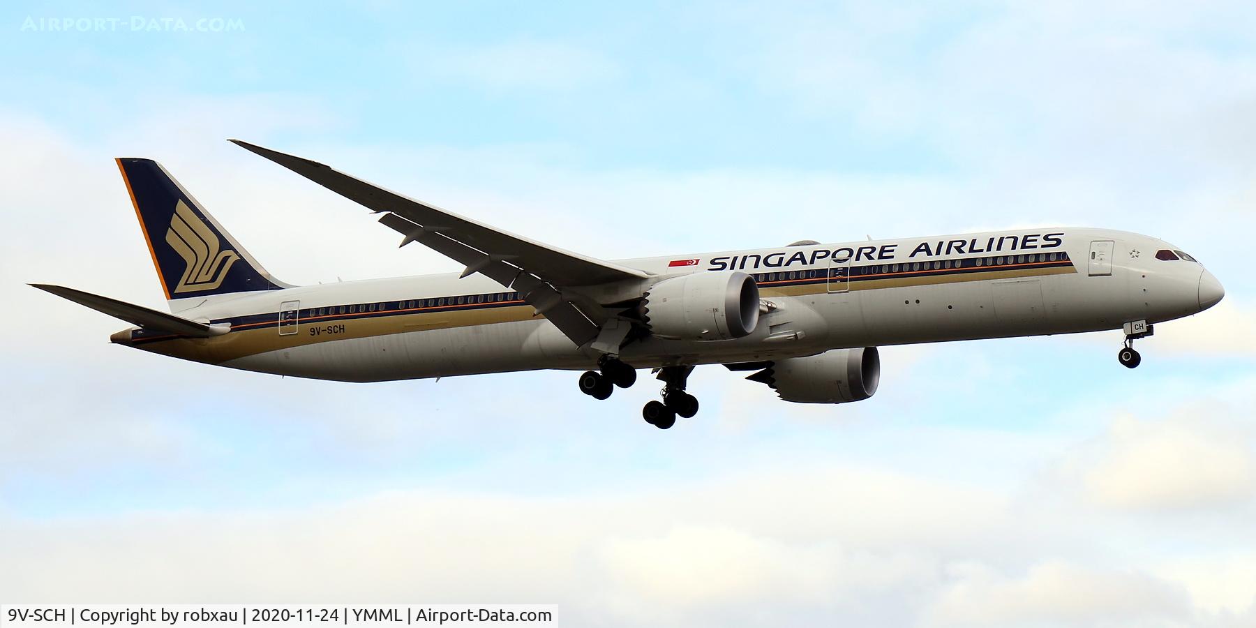 9V-SCH, 2017 Boeing 787-10 Dreamliner Dreamliner C/N 60256, On short final to Melbourne runway 16
