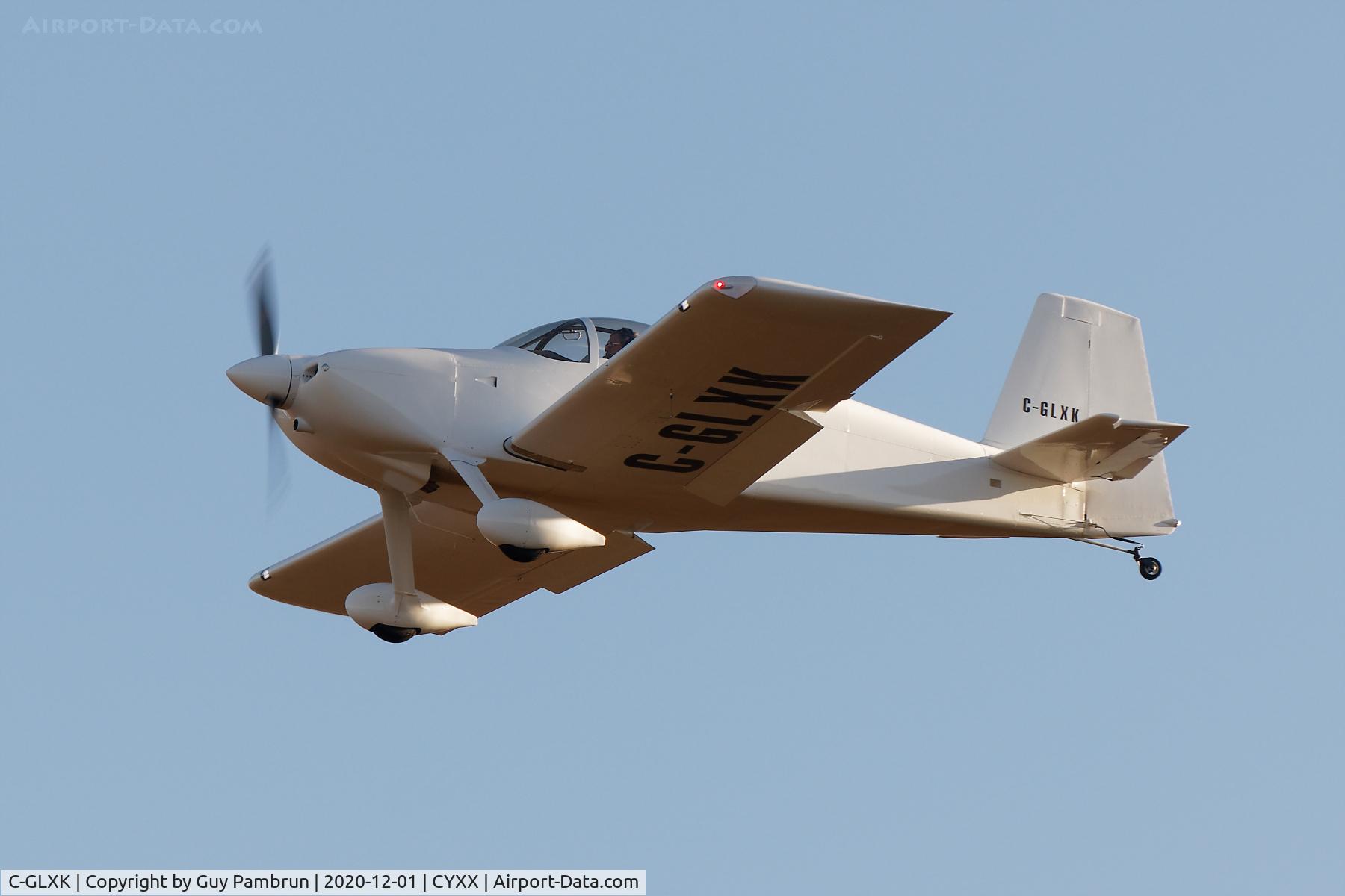 C-GLXK, 2019 Vans RV-7 C/N 73736, Landing on 01