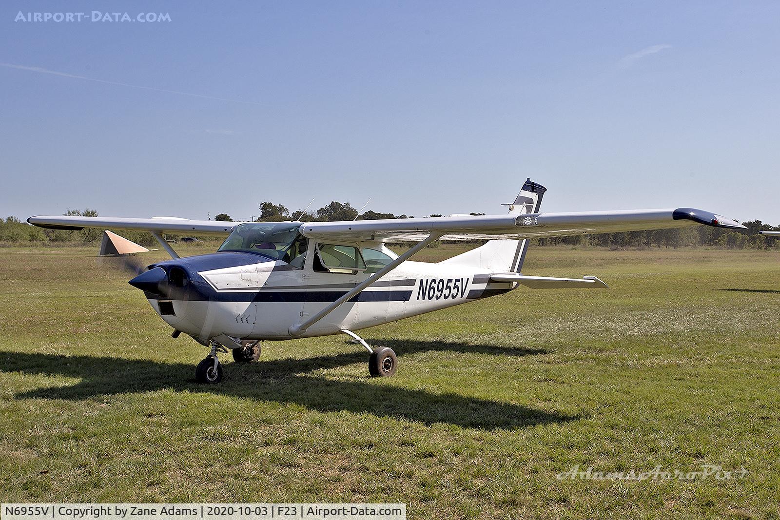 N6955V, 1965 Cessna 182H Skylane C/N 18256630, 2020 Ranger Antique Airfield Fly-In, Ranger, TX