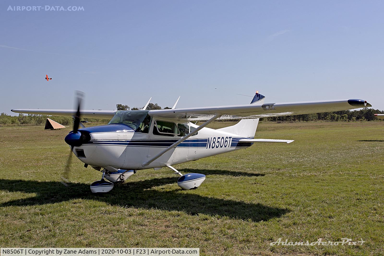 N8506T, 1959 Cessna 182C Skylane C/N 52406, 2020 Ranger Antique Airfield Fly-In, Ranger, TX