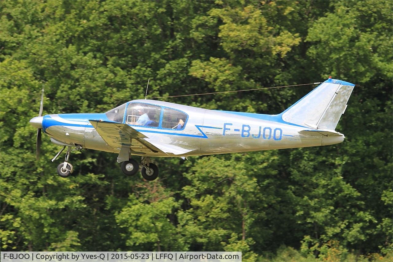 F-BJOO, 1960 Procaer F-15A Picchio C/N 12, Procaer F-15A Picchio, Take off, La Ferté-Alais airfield (LFFQ) Air show 2015