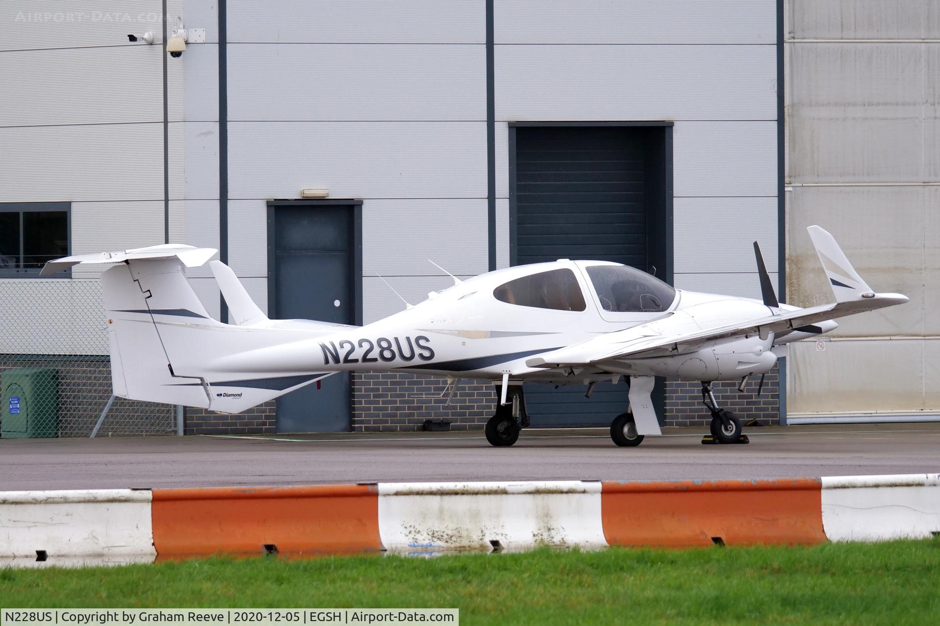 N228US, 2008 Diamond DA-42 Twin Star C/N 42.347, Parked at Norwich.