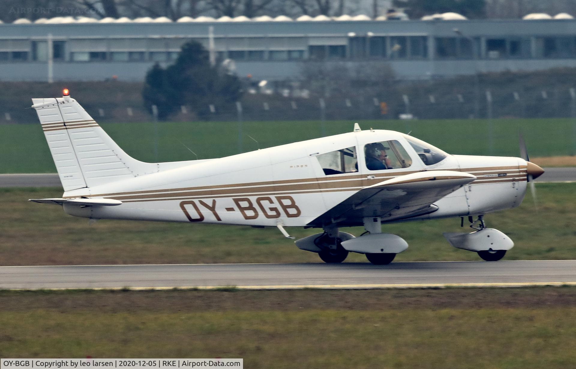 OY-BGB, 1972 Piper PA-28-140 Cherokee Cruiser C/N 28-7225285, Roskilde 5.12.2020