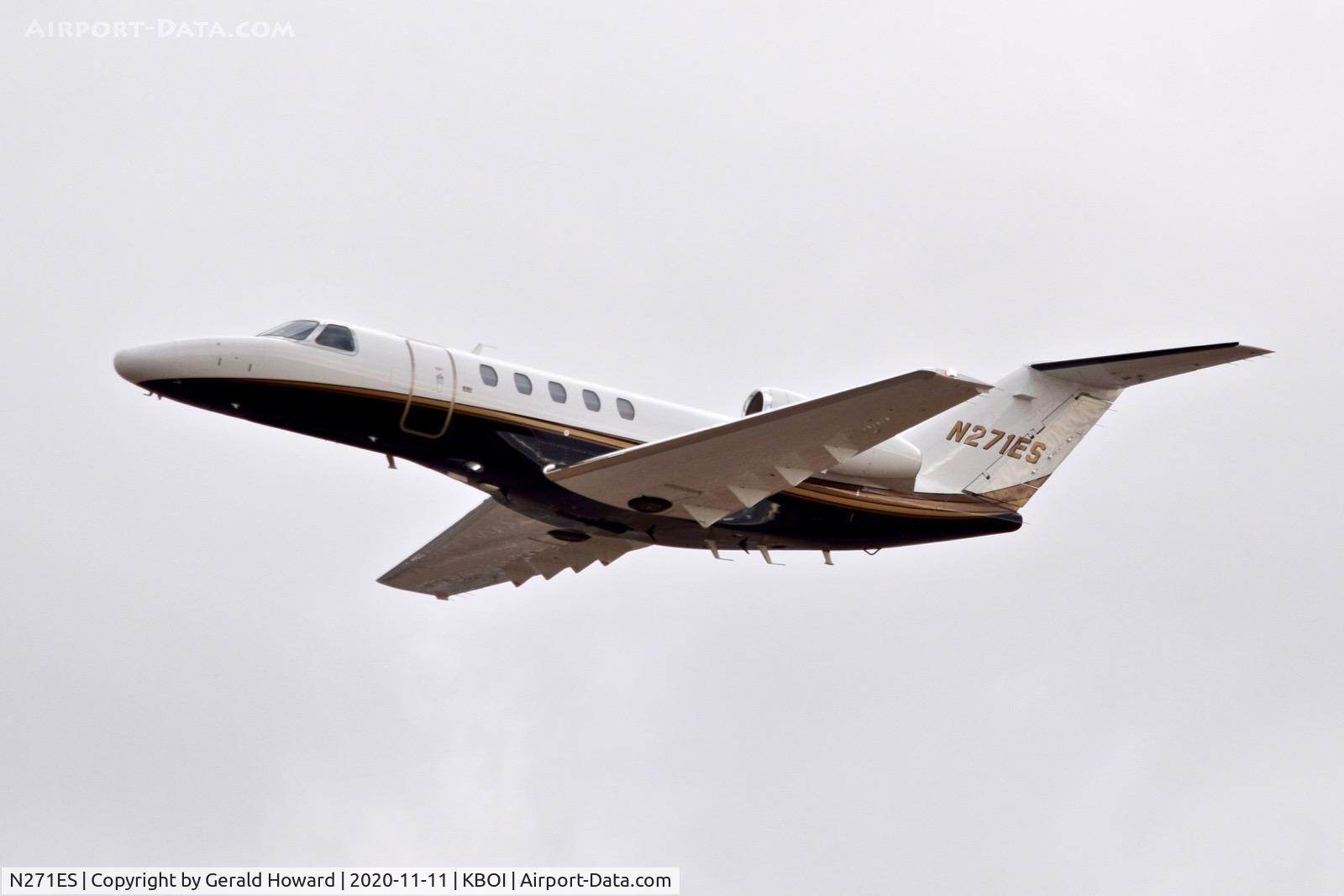 N271ES, 2012 Cessna 525C CitationJet CJ4 C/N 525C-0091, Climb out from RWY 28L.