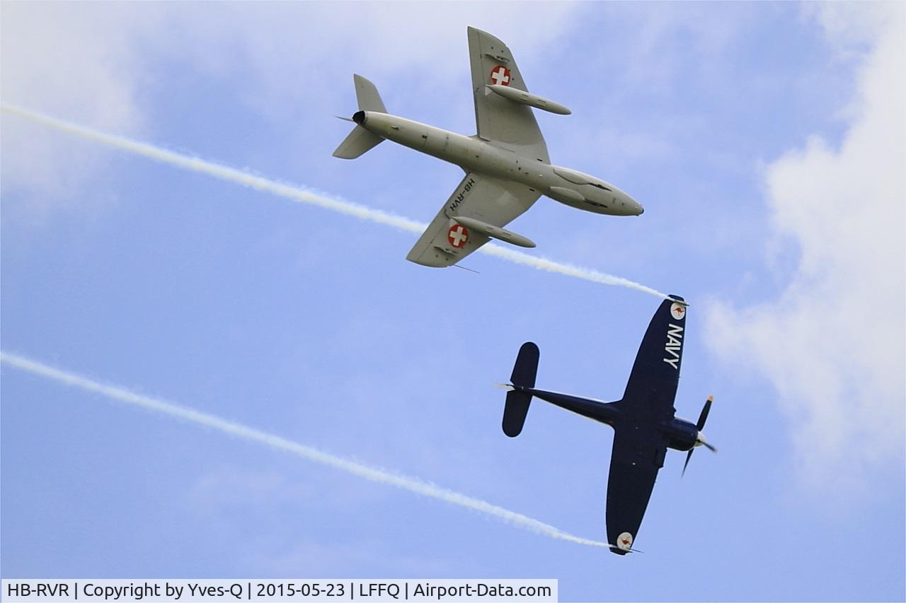 HB-RVR, 1955 Hawker Hunter T.68 C/N 41H-670806, Hawker Hunter T.68, On display, La Ferté-Alais airfield (LFFQ) Airshow 2015