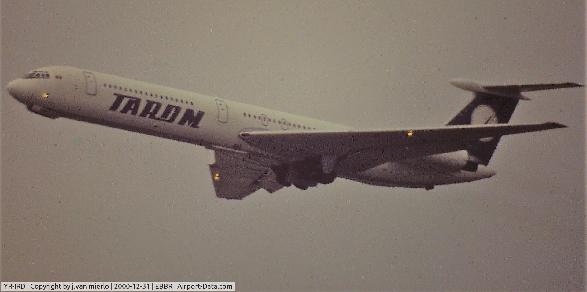 YR-IRD, 1977 Ilyushin Il-62M C/N 4727546, BRU T/O 25R scan from slide