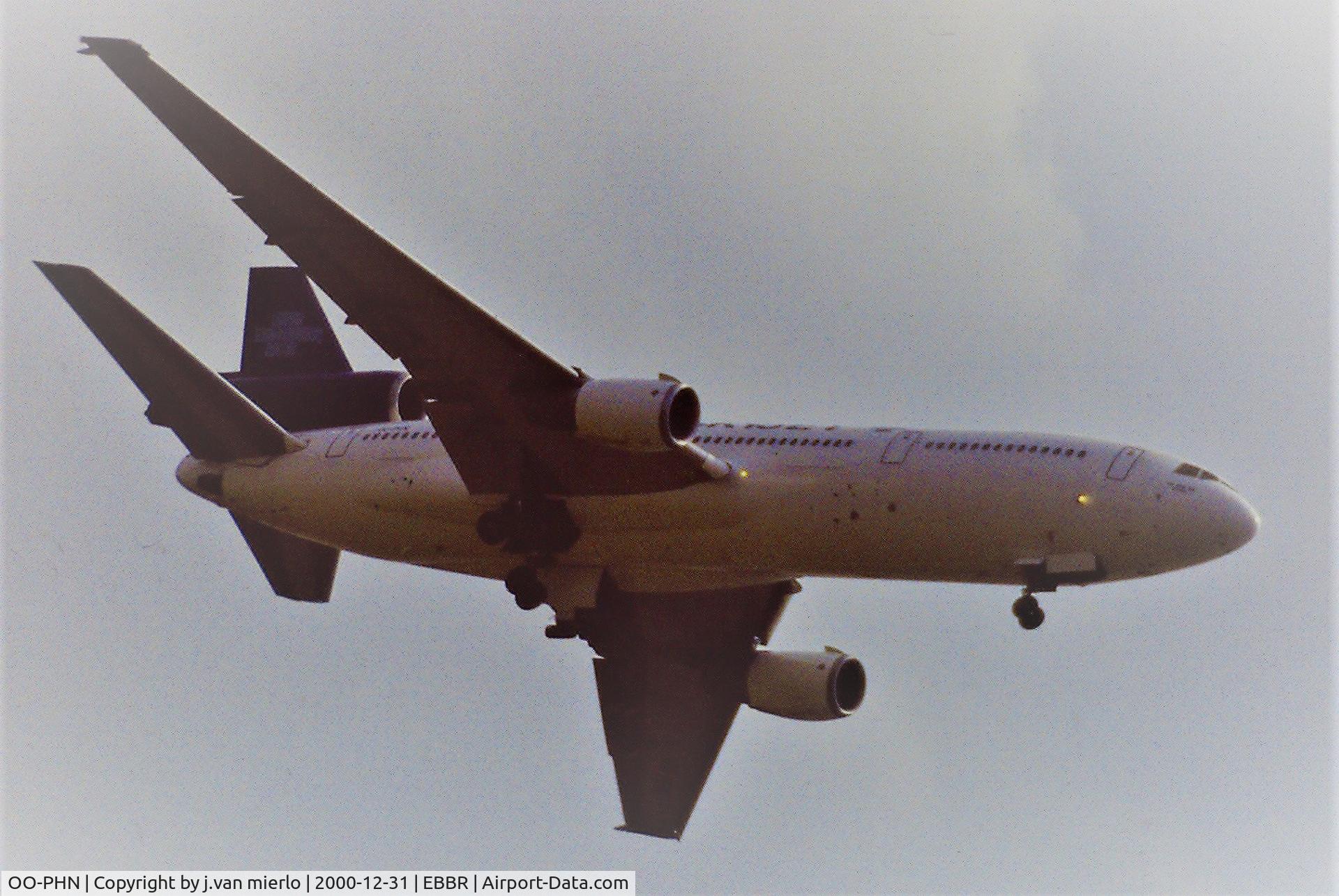OO-PHN, 1973 Douglas DC-10-30 C/N 46554, scan from slide