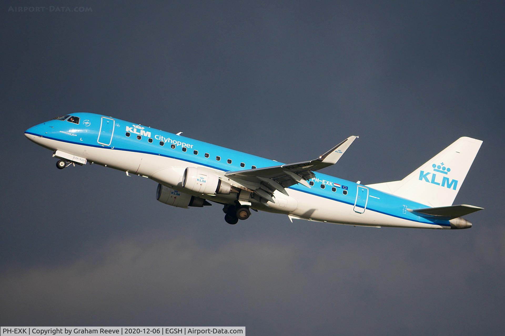 PH-EXK, 2017 Embraer 175STD (ERJ-170-200) C/N 17000629, Departing from Norwich.