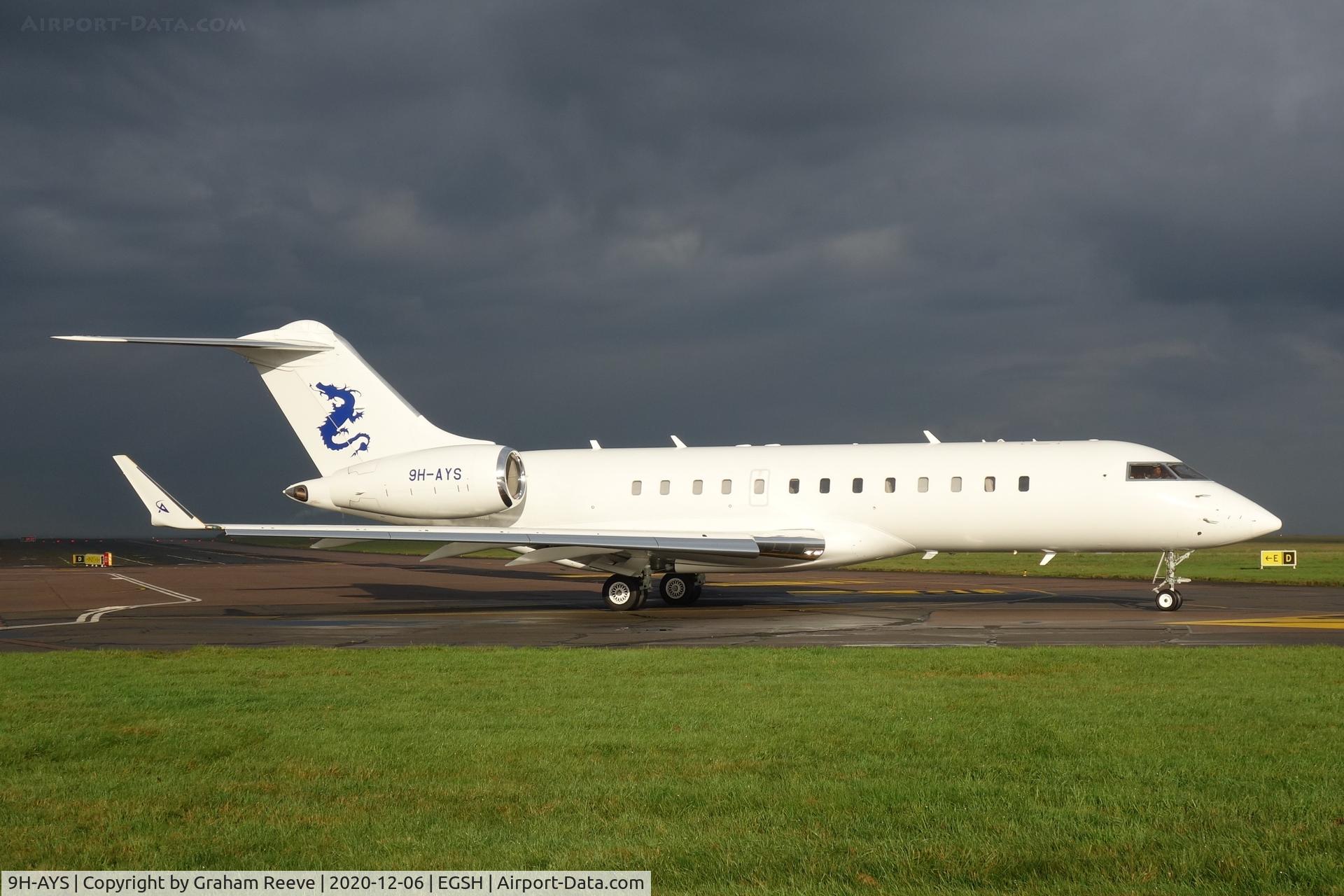 9H-AYS, 2001 Bombardier BD-700-1A10 Global Express C/N 9094, Departing from Norwich.