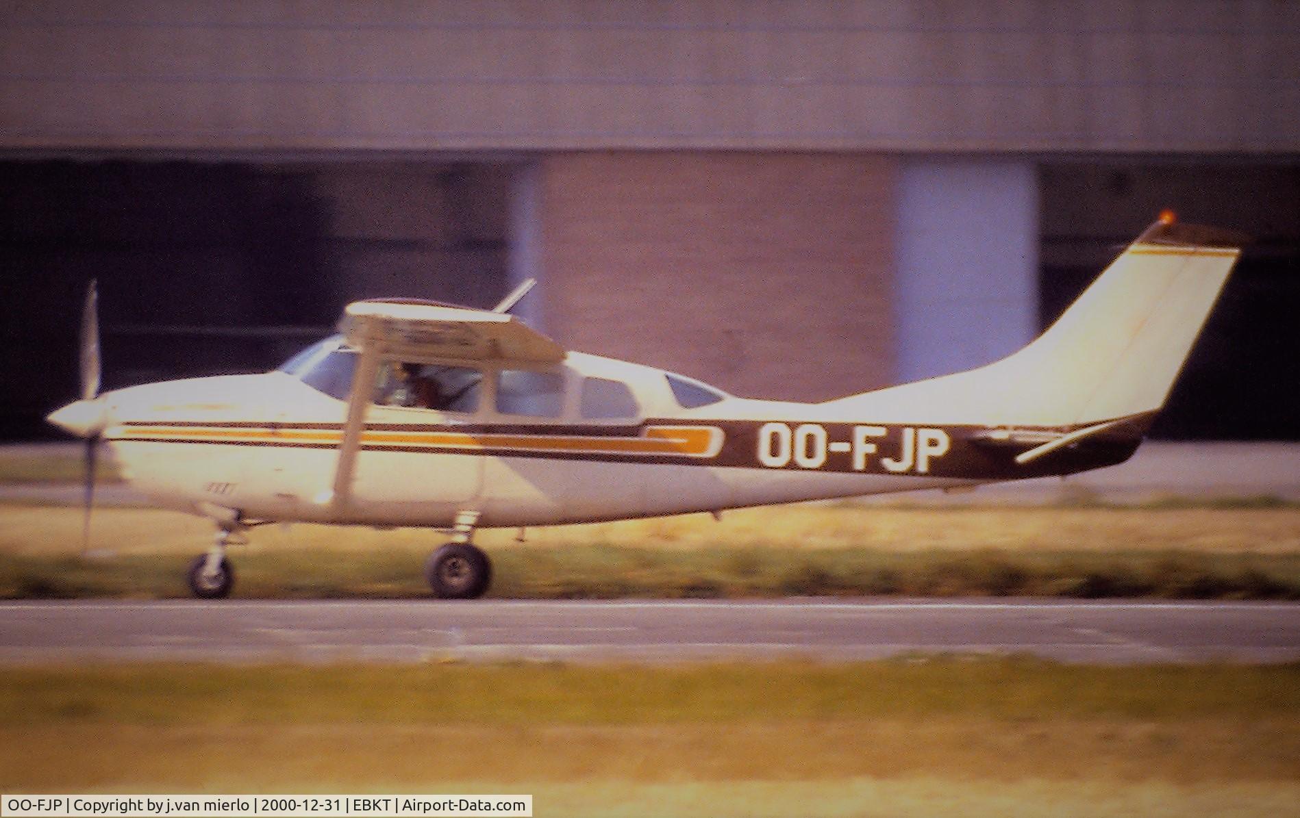OO-FJP, Cessna U206G Stationair C/N U20605436, scan from slide previous century